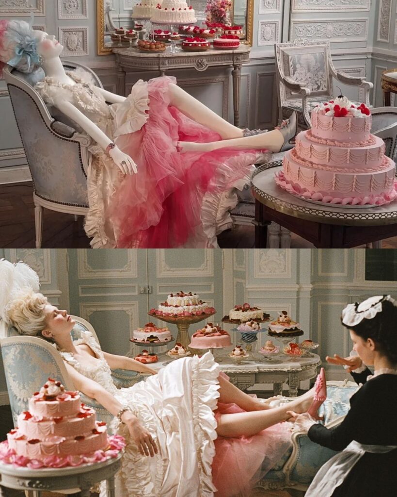Reproduction d'une scène culte du film Marie-Antoinette de Coppola dans le cabinet des glaces mouvantes